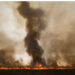 Shpërthen zjarri në portin rus pas sulmit të Ukrainës