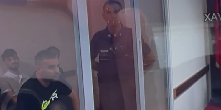 Pamjet e efektivit Erion Goxhara në gjykatë, mbetet në burg / Deklarimet dhe dinamika e krimit