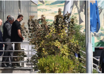 Shefi i CIA-s takon Albin Kurtin, një orë bisedë në Prishtinë për tensionet e fundit në veri dhe sigurinë në rajon