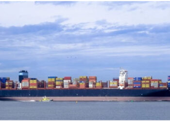 Anijet me 816 ton mbetje toksike, reagon ministria e Infrastrukturës dhe ajo e Mjedisit: Shqipëria s’mund të pranojë rikthimin e ngarkesave pa pasur prova