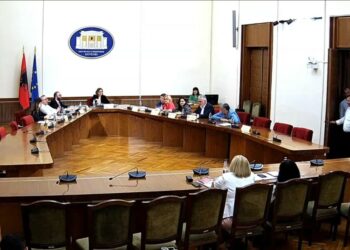 LIVE- Tërhiqet PS: Mandati i Xhaçkës në 12 Shtator në Kuvend 