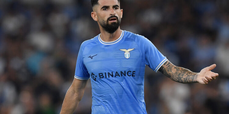 ‘Vetëm ik, mos të shohim këtu’ – Lacio largon falas Elseid Hysaj, do i paguajnë edhe rrogën