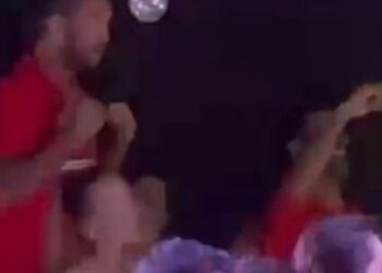 Sportsitët serb të “Paris 2024” festojnë me këngë nacionaliste: “Nuk e lëshojmë Kosovën”