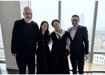 Alex Soros publikon foto me Edin dhe Linda Ramën: Kënaqësi që takohemi sërish!