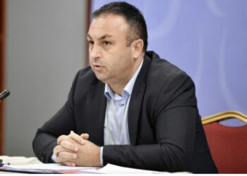 Ndryshime të forta/ Ministri Hoxha thirr mbledhje urgjente me drejtuesit e policisë nesër