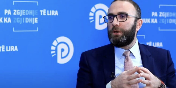 Dënimi politik i Salianjit, reagon ashpër Gaz Bardhi: Ta harrojë…