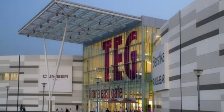 Ekskluzive/ Qeveria shqiptare diskriminon dhe penalizon dyqanet online për llogari të qendrave tregtare