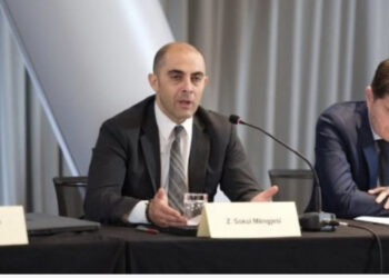 U dhunua brutalisht nga 3 persona, avokati Sokol Mëngjesi kërkon heqjen e akuzës ndaj Dritan Nanos