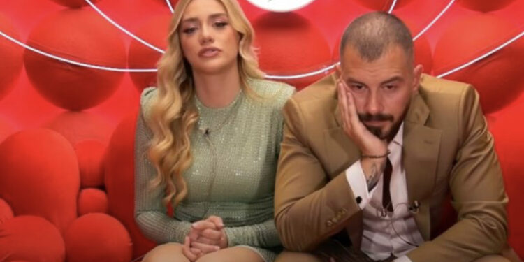 “Po kalojmë në ankth dhe paranoja”- Ndjekësi e pyet nëse Heidi dhe Romeo janë ndarë, vjen reagimi i gazetarit