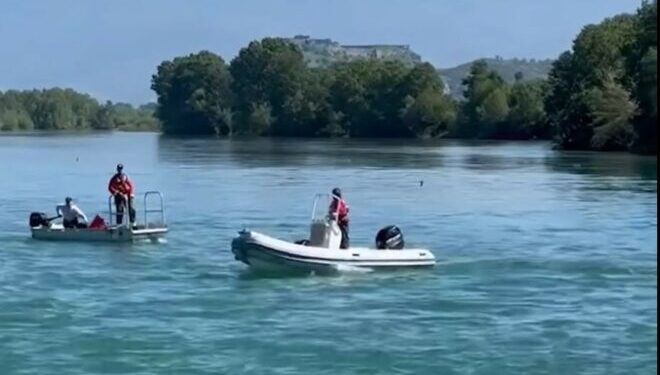 E rëndë në Shkodër, 18-vjeçari mbytet në lumin Buna