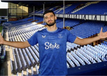 Kur do të rikthehet Broja sërish në fushë? Trajneri i Evertonit flet për gjendjen e tij