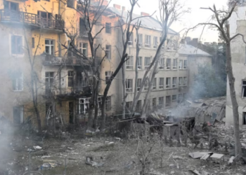 Sulmi ajror rus, humbin jetën 7 persona në qytetin Lviv të Ukrainës perëndimore