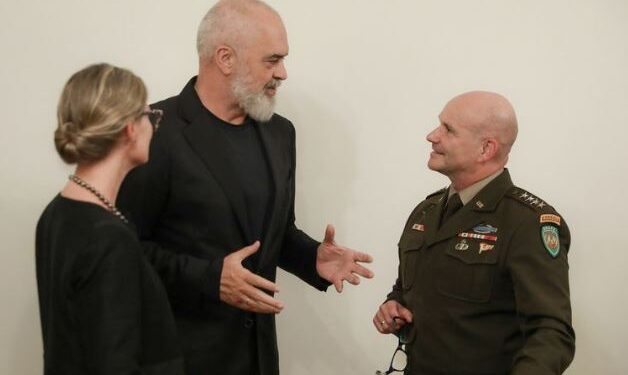 Takimi i gjeneralit amerikan me kryeministrin Rama, reagon ambasada e SHBA: Shqipëria rol kyç në NATO!