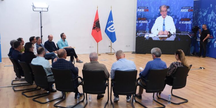 Berisha-12 drejtuesve të PD: Misioni më i rëndësishëm i jetës suaj! Të garantojmë shqiptarët se vota e tyre s’do varroset pa hyrë në kuti