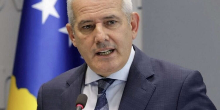 Sveçla: Terroristët e sulmit në Banjskë u kamufluan me uniforma të KFOR-it