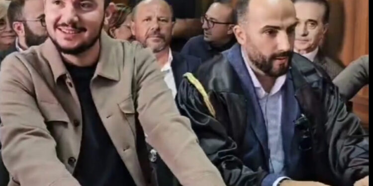 Salianji: Nuk ka diktaturë që nuk mposhtet, kjo është vetëm medalje në karrierën time politike