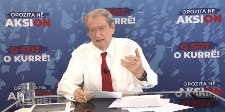 Berisha: Këto qenie të shpifura shkojnë deri aty sa të shpallin Sali Berishën kryetar të Bashkisë së Tiranës vetëm e vetëm për të mbrojtur Edi Ramën