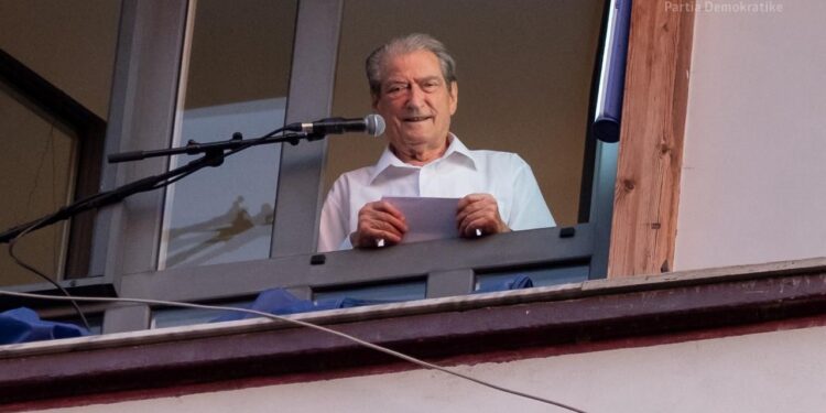 Berisha: Shqipëria është një diktaturë e bandave, është njëkohësisht një vend i marrë peng nga mafia shqiptare e ndërkombëtare