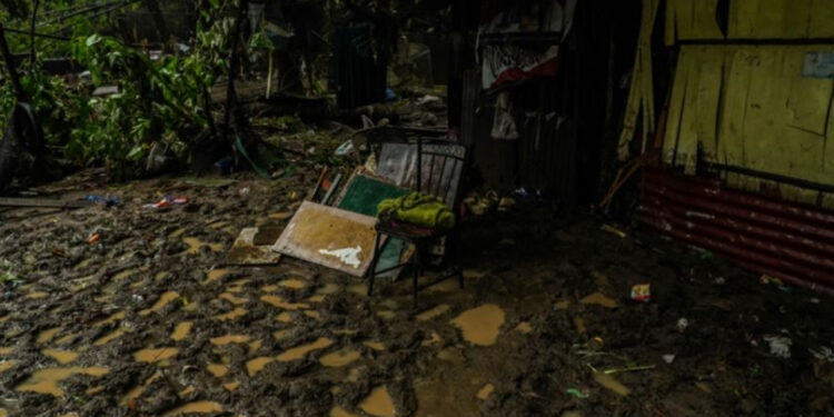 95 të vdekur dhe qindra të zhdukur nga përmbytjet në Jemen