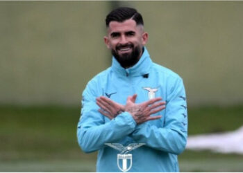 Drastike, Lacio nxjerr Hysajn jashtë listës, përfundon në tribunë gjithë sezonin