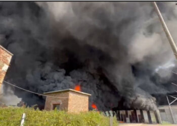 Zjarri në Elbasan, shkak shkëndija elektrike