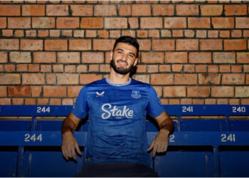 Zyrtare/ Broja prezantohet te Everton