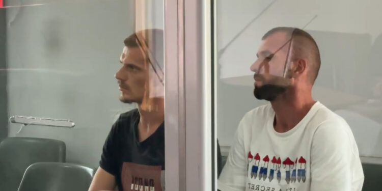 Vrau të atin për 75 mijë eurot dhe e hodhi në pus, dalin në gjykatë Esmerald Balla dhe shoku i tij