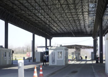 Bllokadat në pikat kufitare të Kosovës hiqen, ja çfarë thotë politika e Kosovës