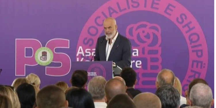 LIVE/ Rama sulmon opozitën: Nuk bëjnë asgjë për të mbjellë besimin në popull, por merren vetëm me ne! PS do të fitojë gjithmonë