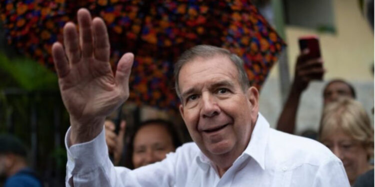 Lideri i opozitës së Venezuelës lë vendin dhe kërkon azil në Spanjë