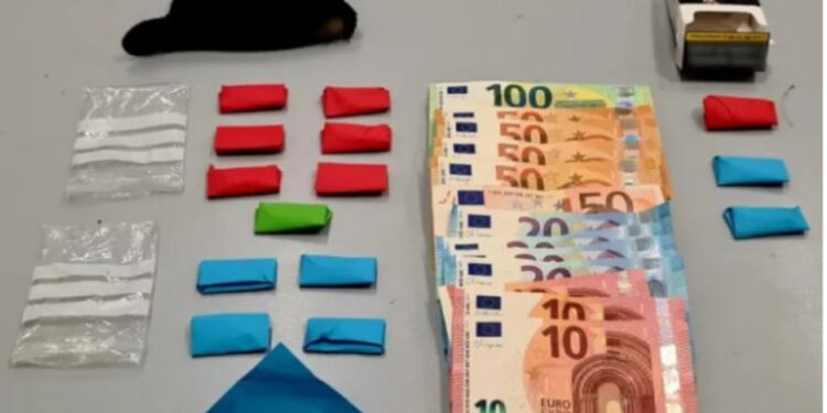 I gjendet drogë, arrestohet i riu shqiptar në Milano