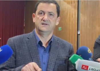 KQZ mblidhet për të dhënë mandatin Vangjel Tavos si kryebashkiak i Himarës