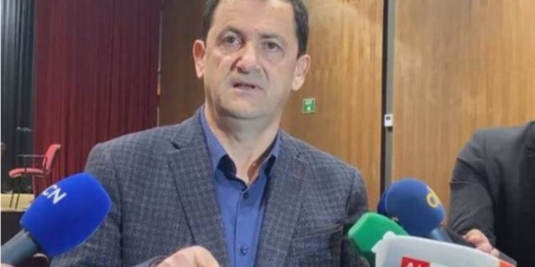 KQZ mblidhet për të dhënë mandatin Vangjel Tavos si kryebashkiak i Himarës