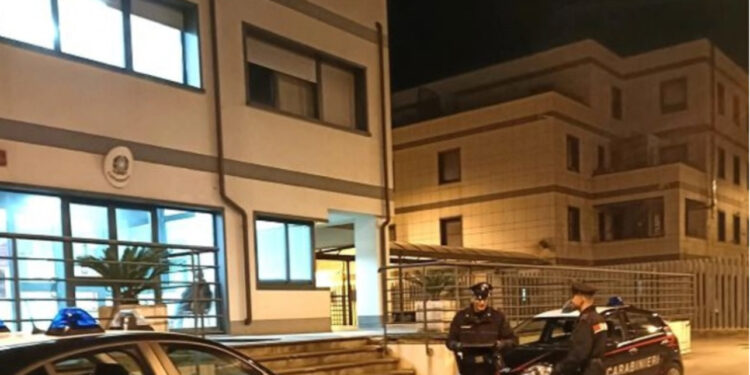 Arrestohet shqiptari në Itali, kapet me 100 doza kokainë dhe 1660 euro