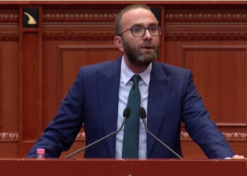 Bardhi: Një oligark emëroi shefin e ri të Gardës së Republikës