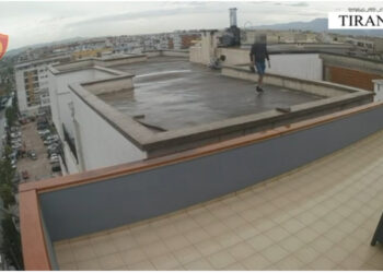 Arrestohen 4 persona për vjedhje 15,000 eurove përfshirë pronarin e argjendarisë