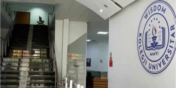 Fati i studentëve të Wisdom, kolegji universitar u mbyll pas skandalit të diplomave, zv ministrja: Do të transferohen
