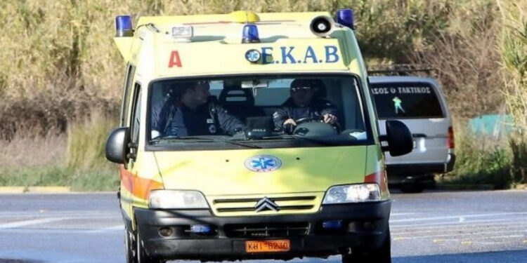 Bie nga lartësia prej 8 metrash, përfundon në kujdes intensiv shqiptari në Greqi