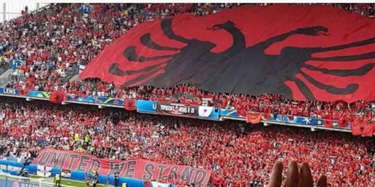 Bashkëpunimi Shqipëri-Serbi për organizimin e Europianit, reagimi i Tifozave Kuq e Zi: Vendim i papranueshëm, nesër do të jetë vonë