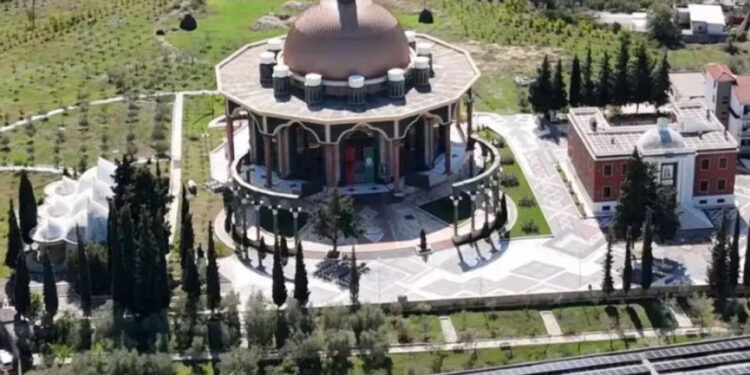 ‘Ende herët për komente rreth shtetit të Urdhrit Bektashi’/ Pas BE reagon edhe ambasadori i Gjermanisë