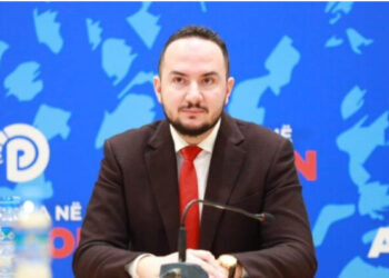 Dënimi politik, Salianji: Më ofruan para në këmbim të heshtjes dhe burgut