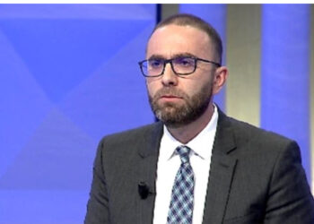 ‘Ervin mos u dorëzo’! Bardhi: Të ngujohemi në selinë e PD-së