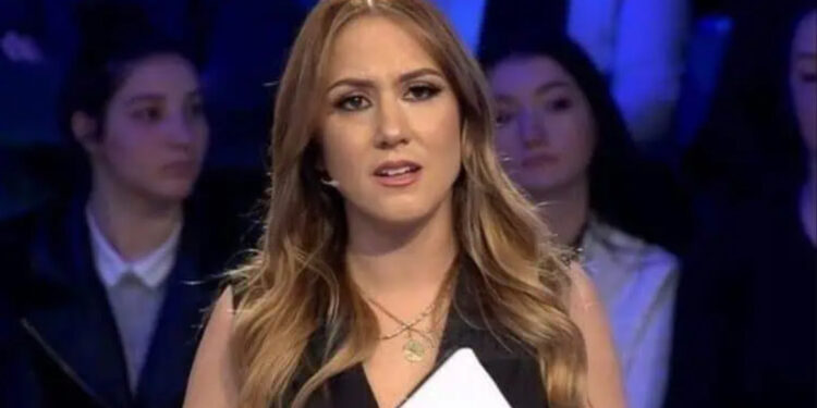 “Një kaos total”/ Arbana Osmani ‘shqetëson’ ndjekësit, ndanë me to ‘problemet madhore’ të shtëpisë së saj