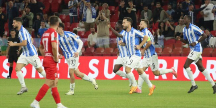 Fitorja e parë në kampionat, Tirana mund Skënderbeun