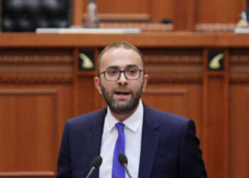 Dokumenti/ Shantazhohet Gazment Bardhi? 