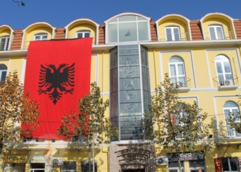 Krijimi i shtetit sovran Bektashi, KMSH kundër: Nisma të tilla precedent të rrezikshëm për të ardhmen e vendit