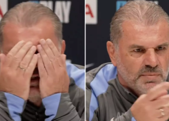 Trajneri i Tottenhamit shpërthen ndaj gazetari që i bëri pyetje provokuese