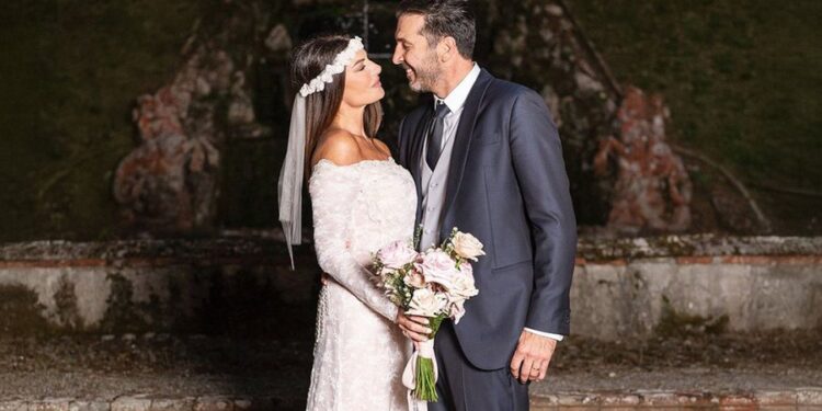 Martohet legjenda Buffon Toskanë, dëshmitare Monica Bellucci