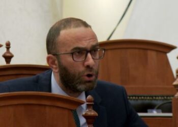 Bardhi i nxjerr Ramës komunikimet e ‘Sky ECC’: Kush ta emëroi drejtorin e Policisë në Shkodër?!