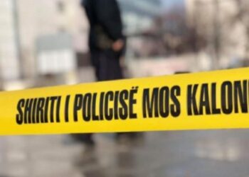 E FUNDIT/ Plagosje me thikë në Tiranë